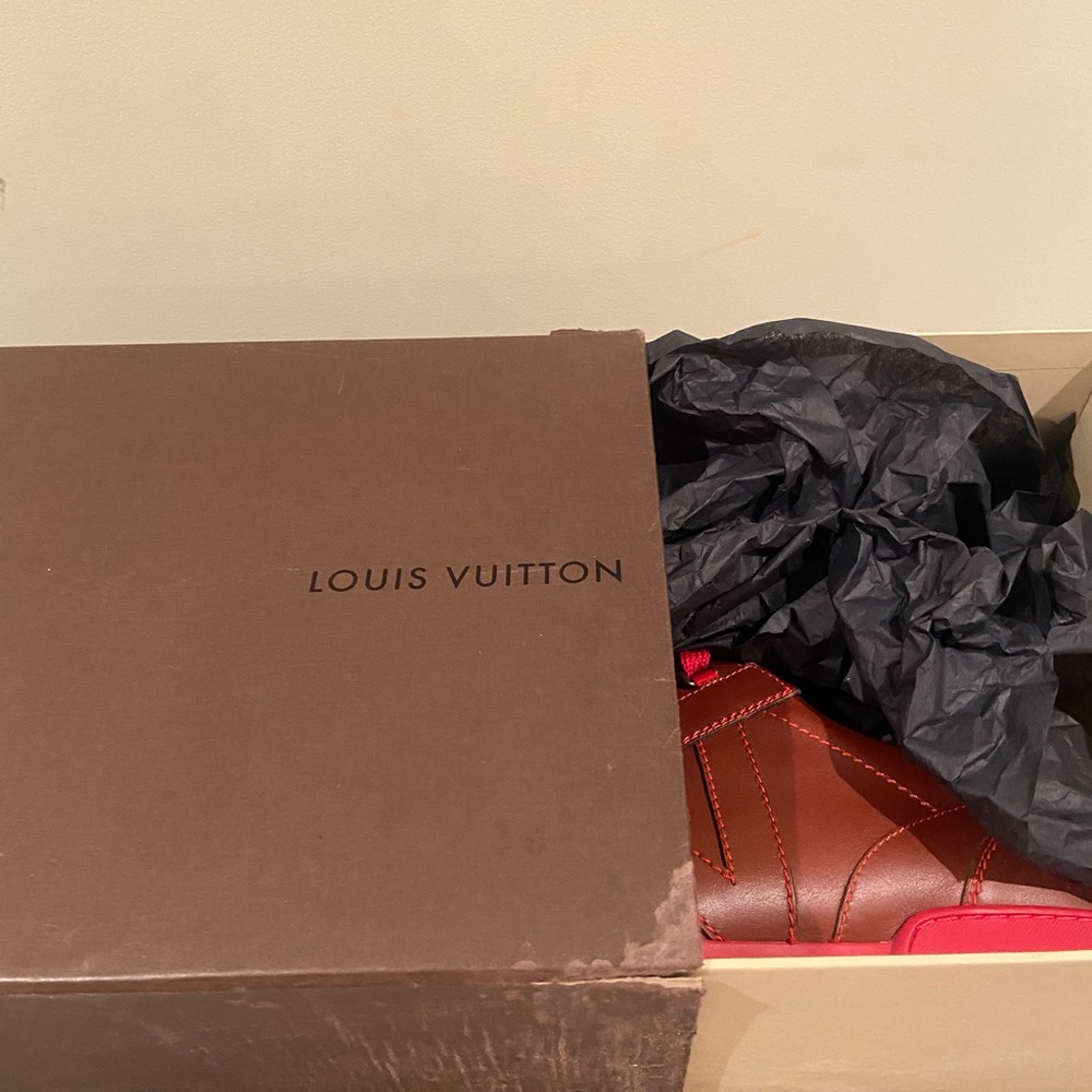 Rare Louis Vuitton Men’s Sneakers - Picture 10 of 11